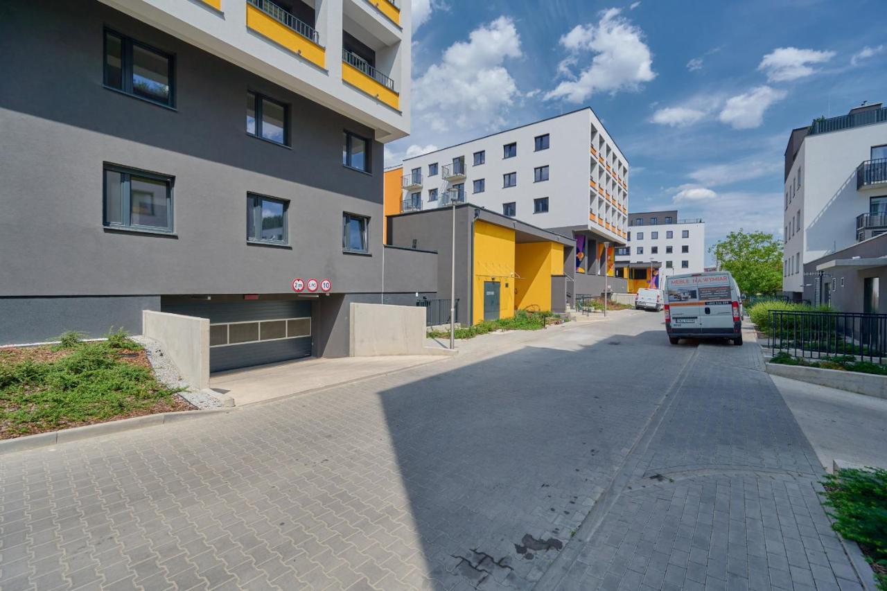 Exclusive With Balcony & Parking By Renters Prestige Apartment Wroclaw